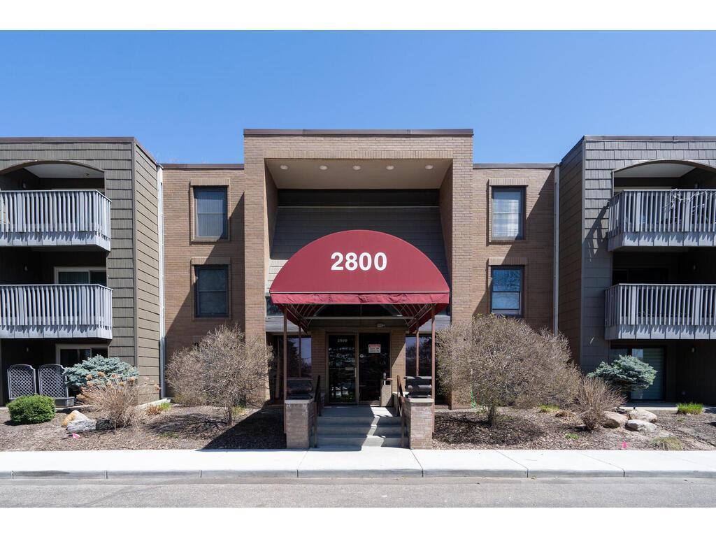 2800 Hamline Avenue N #340 Roseville MN 55113 6363169 image1