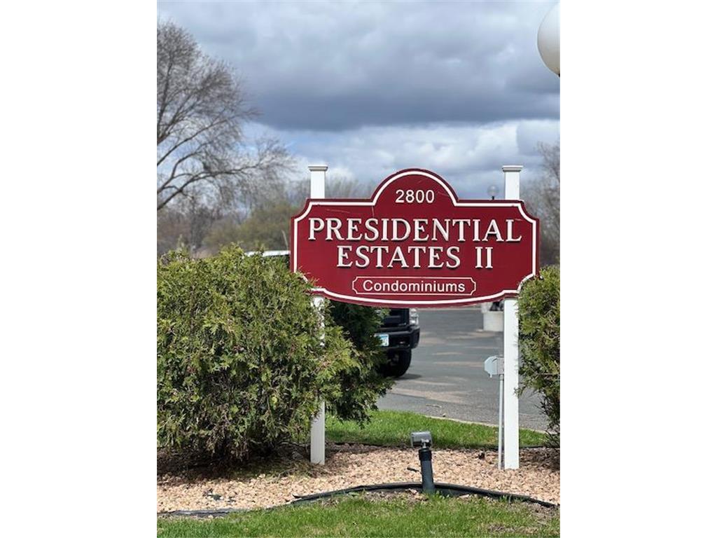2800 Hillsboro Avenue N #111 New Hope MN 55427 7022589 image1