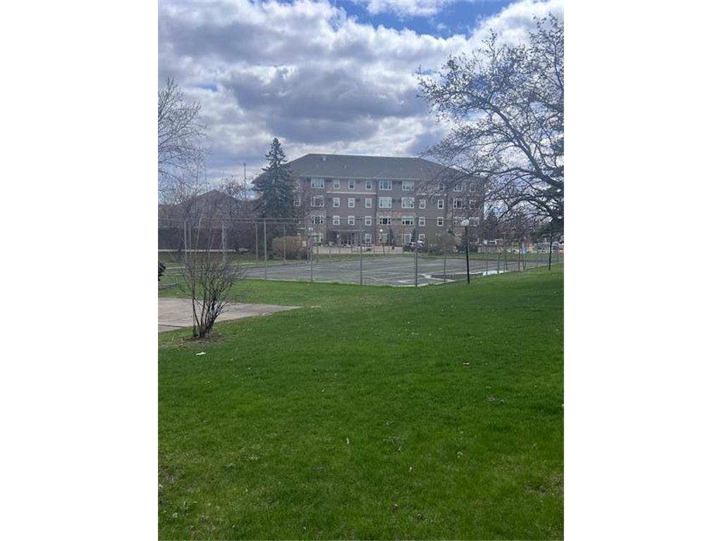 2800 Hillsboro Avenue N #111 New Hope MN 55427 7022589 image12