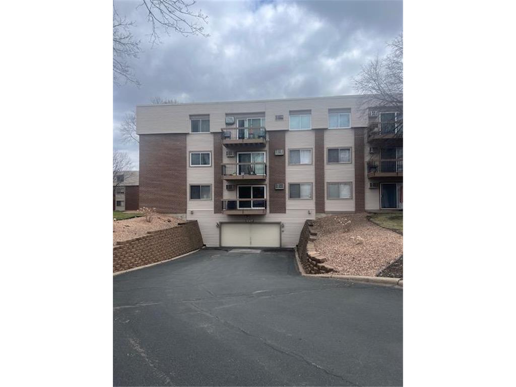2800 Hillsboro Avenue N #111 New Hope MN 55427 7022589 image9