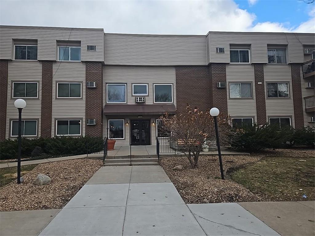 2800 Hillsboro Avenue N #307 New Hope MN 55427 7049830 image2