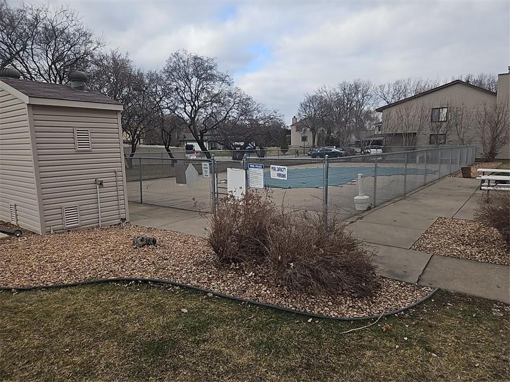 2800 Hillsboro Avenue N #307 New Hope MN 55427 7049830 image30