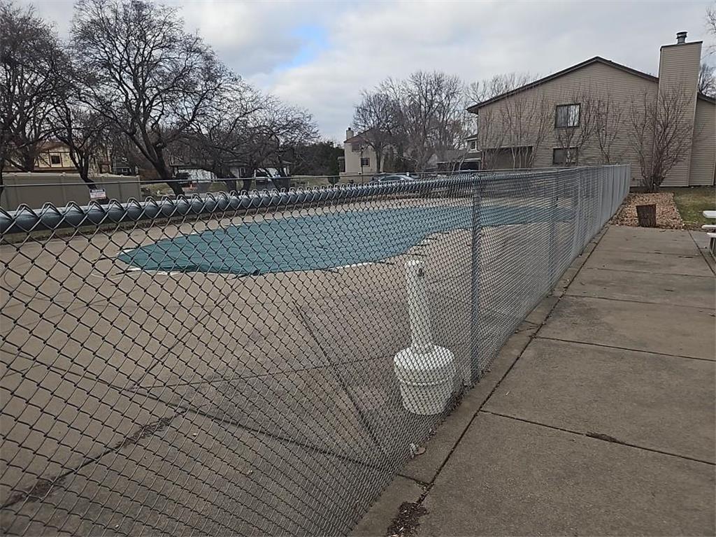 2800 Hillsboro Avenue N #307 New Hope MN 55427 7049830 image31