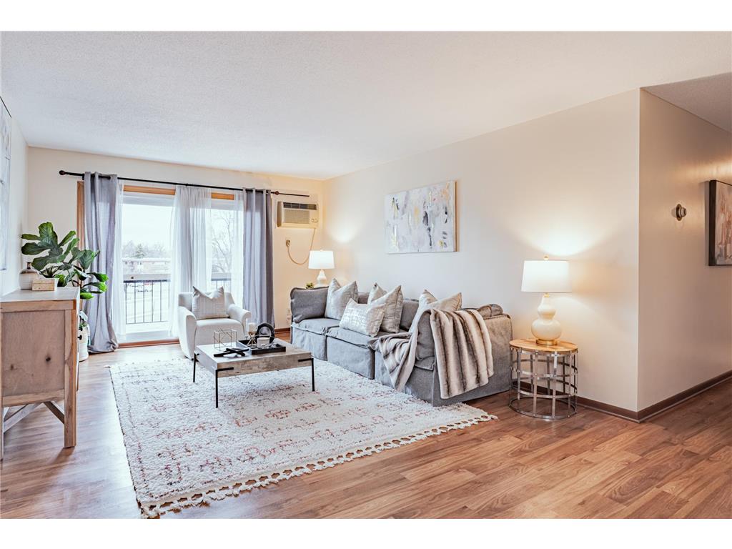 2800 Hillsboro Avenue N #310 New Hope MN 55427 6698864 image1