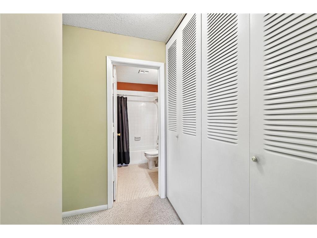 2800 Hillsboro Avenue N #315 New Hope MN 55427 7061550 image27