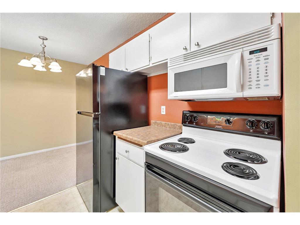 2800 Hillsboro Avenue N #315 New Hope MN 55427 7061550 image3