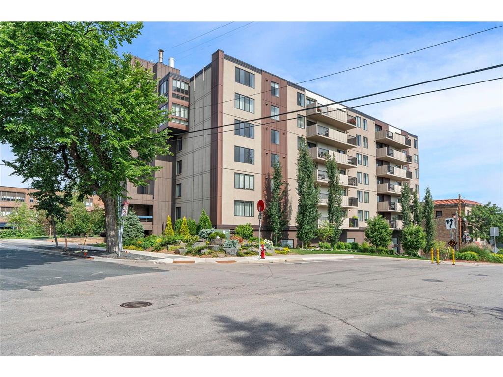 2800 W 44th Street #302 Minneapolis MN 55410 7100030 image2