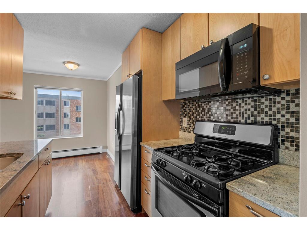 2800 W 44th Street #302 Minneapolis MN 55410 7100030 image8
