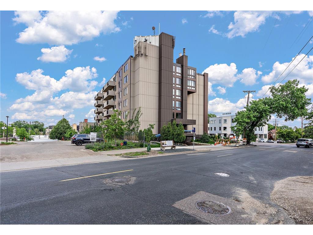 2800 W 44th Street #401 Minneapolis MN 55410 6545854 image1