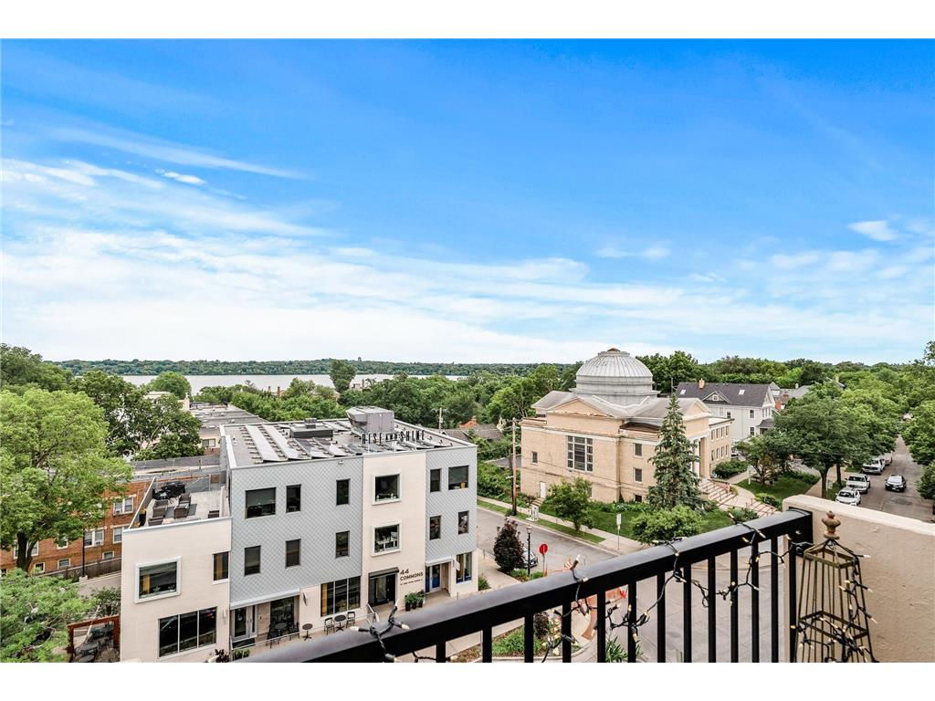 2800 W 44th Street #608 Minneapolis MN 55410 - Harriet Lake 6746885 image1