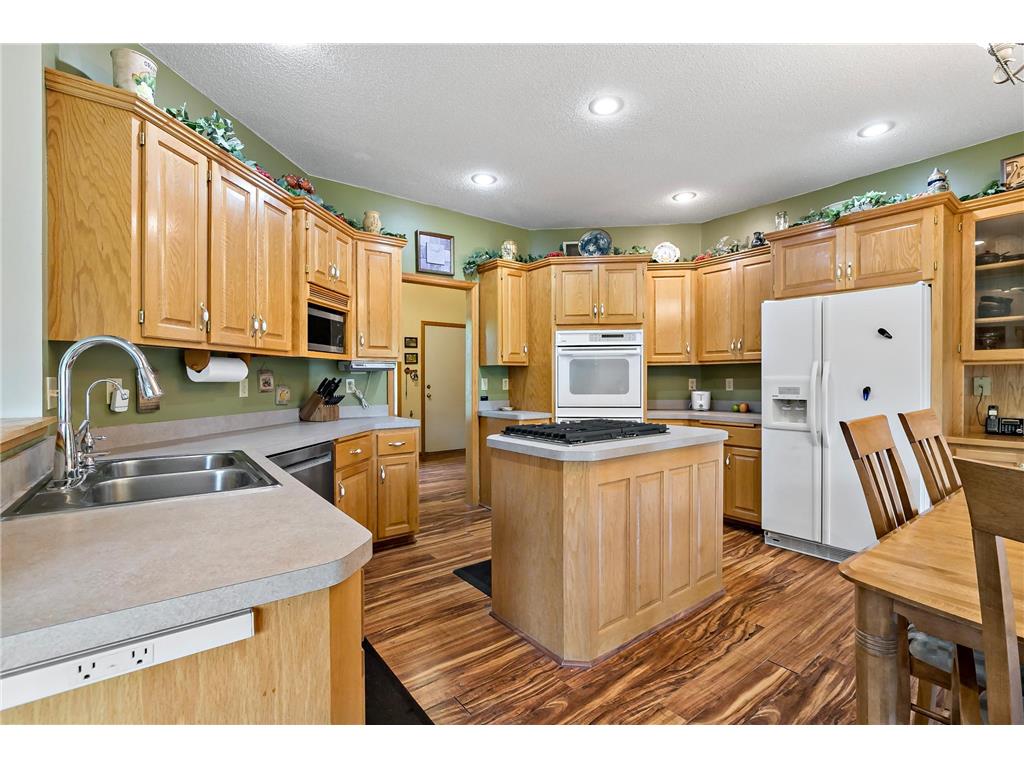 2801 87th Trail N Brooklyn Park MN 55443 7063408 image17