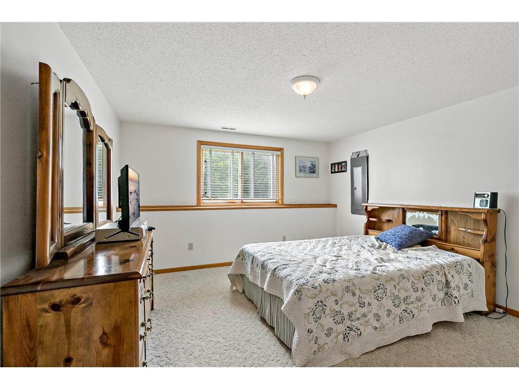 2801 87th Trail N Brooklyn Park MN 55443 7063408 image30