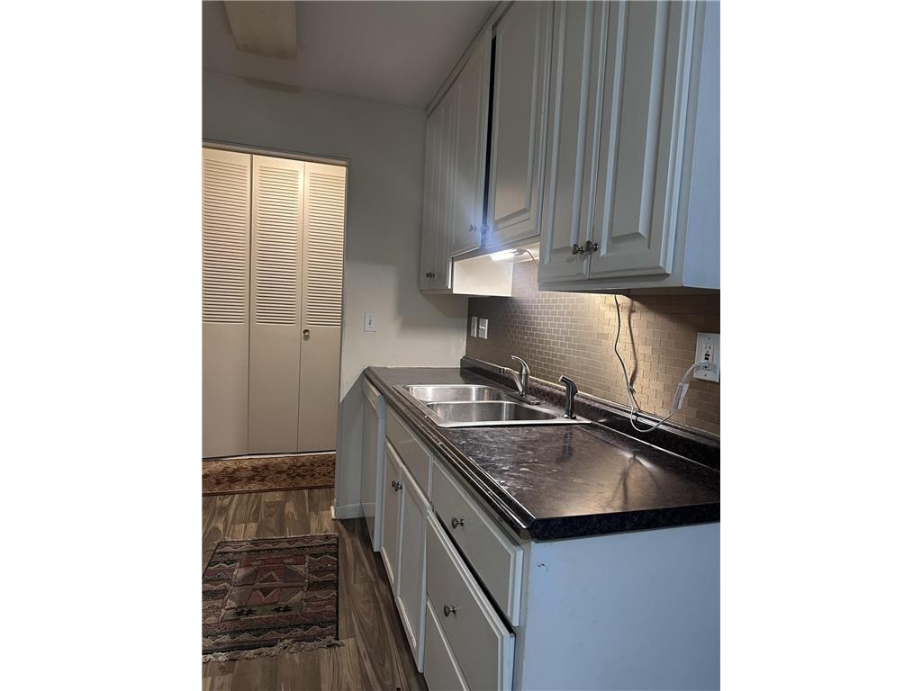2801 Flag Avenue N #102 New Hope MN 55427 7018292 image4