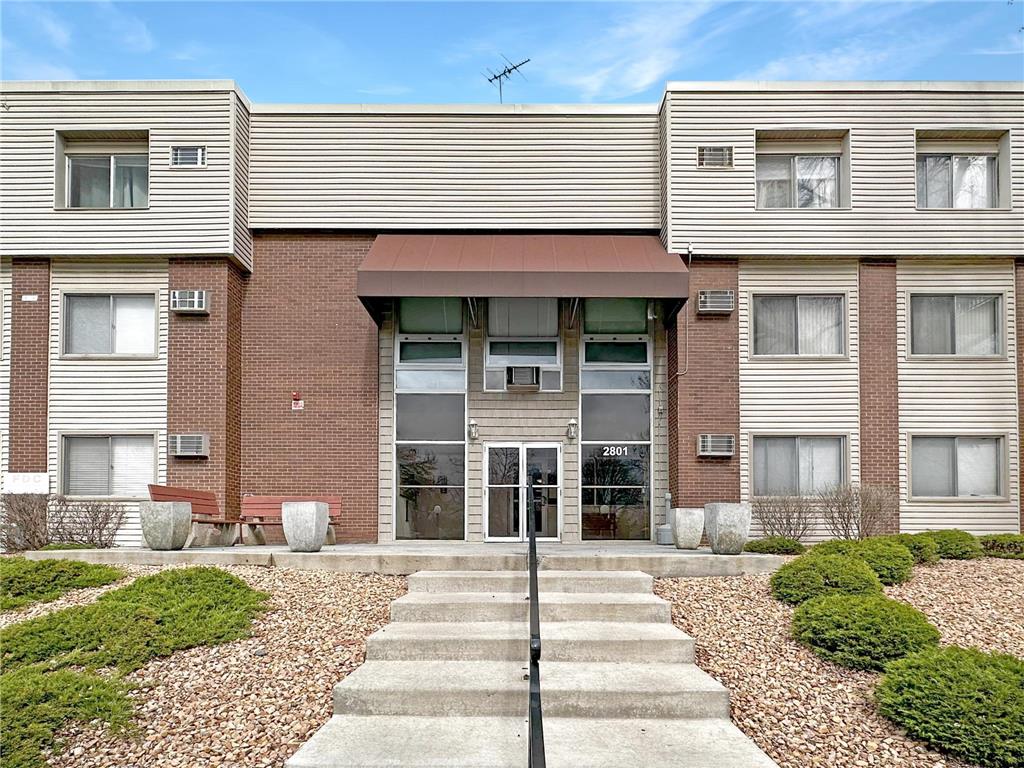 2801 Flag Avenue N #308 New Hope MN 55427 6399179 image1