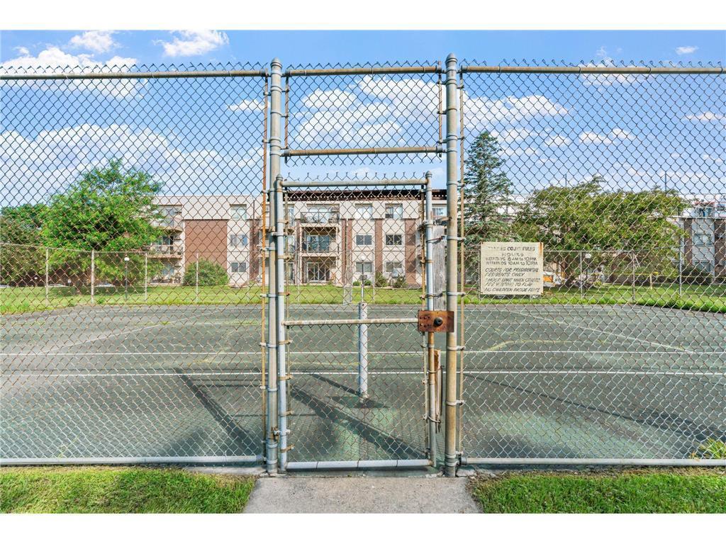 2801 Flag Avenue N #314 New Hope MN 55427 7013522 image16