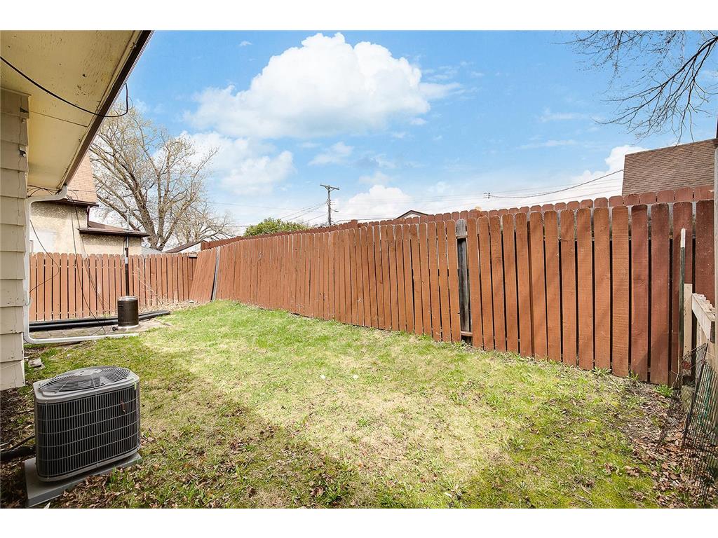 2801 Lincoln Street NE Minneapolis MN 55418 7090615 image101