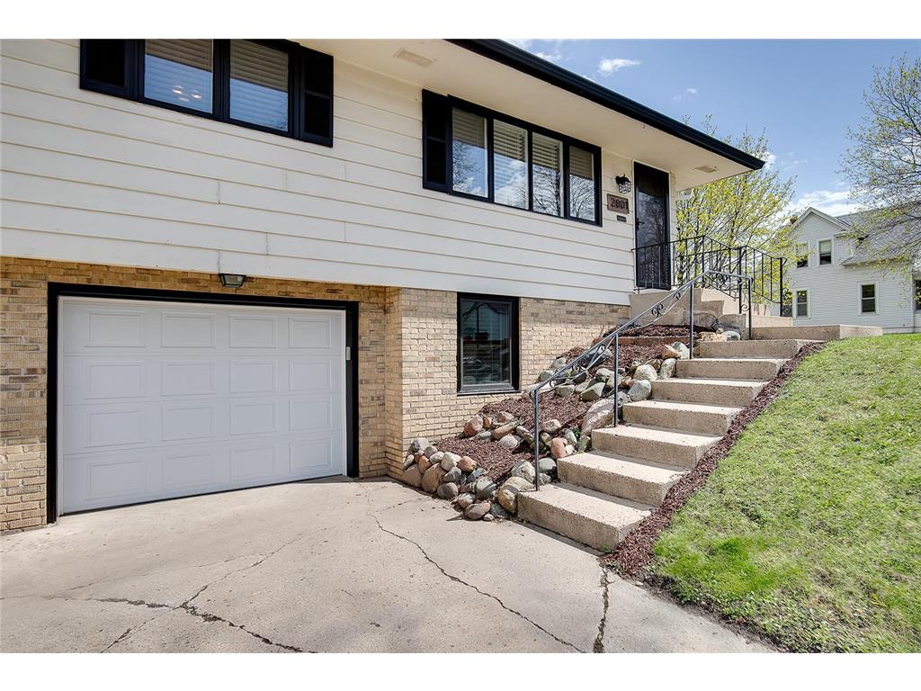 2801 Lincoln Street NE Minneapolis MN 55418 7090615 image51