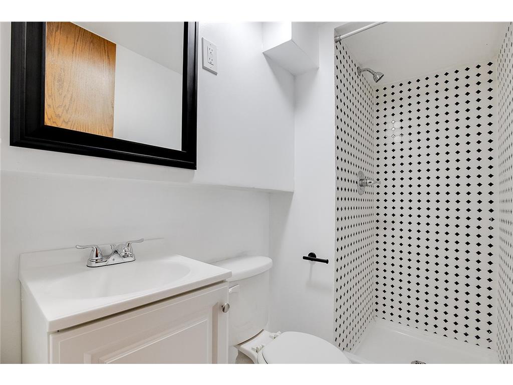 2801 Lincoln Street NE Minneapolis MN 55418 7090615 image86