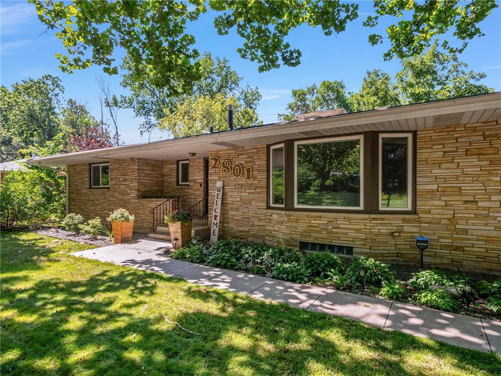 2801 Major Avenue N Golden Valley MN 55422 6586501 image1