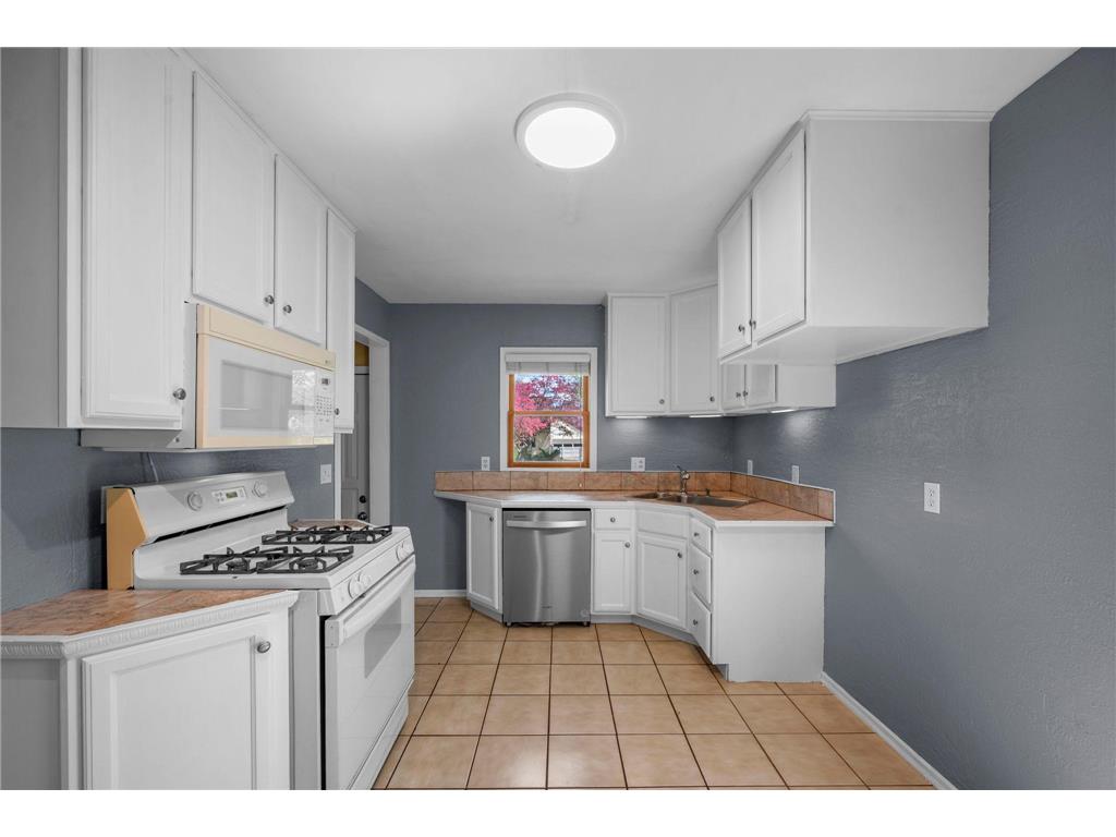 2801 W 71 1/2 Street Richfield MN 55423 7081648 image15