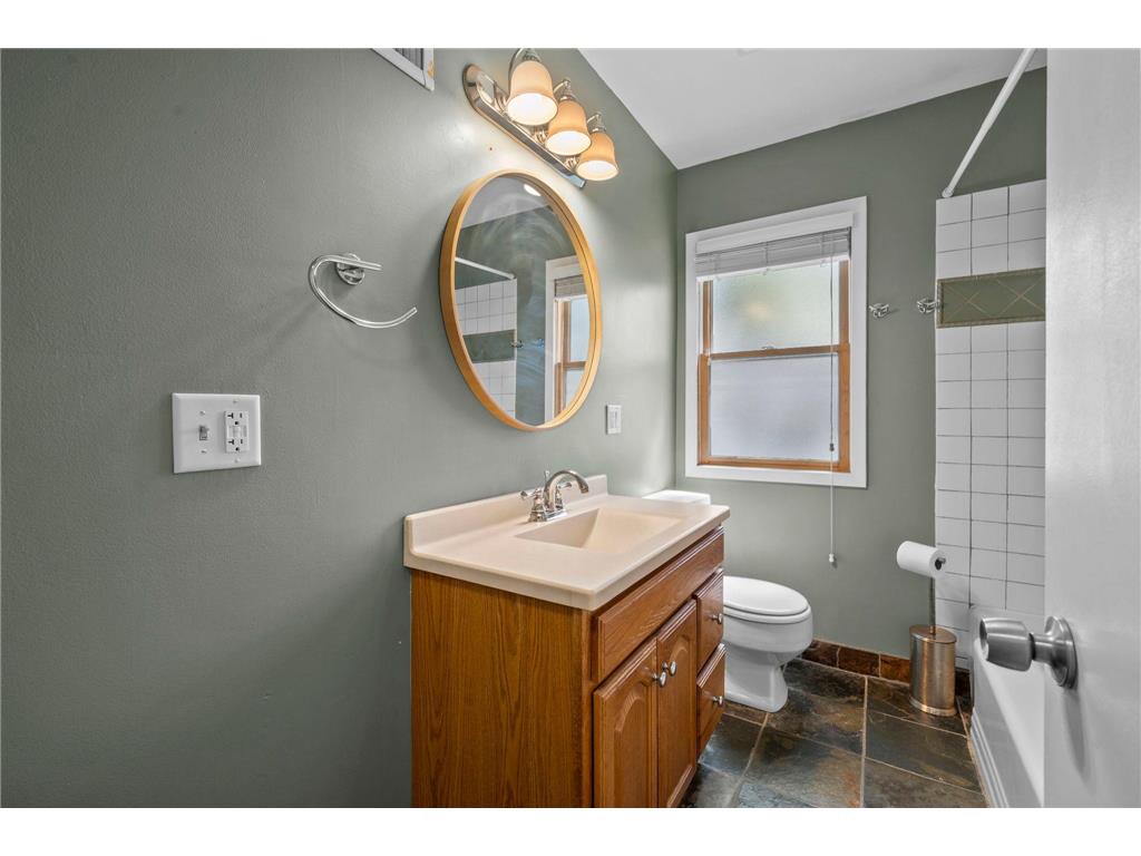2801 W 71 1/2 Street Richfield MN 55423 7081648 image20
