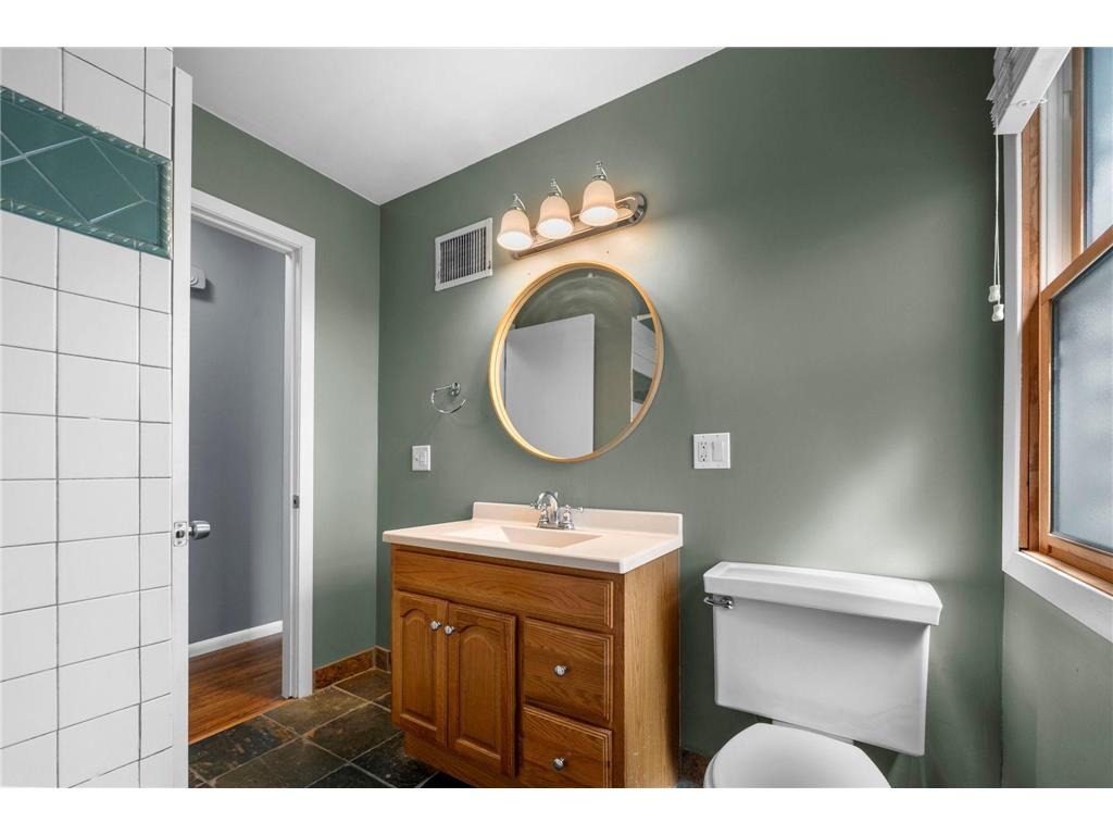 2801 W 71 1/2 Street Richfield MN 55423 7081648 image21