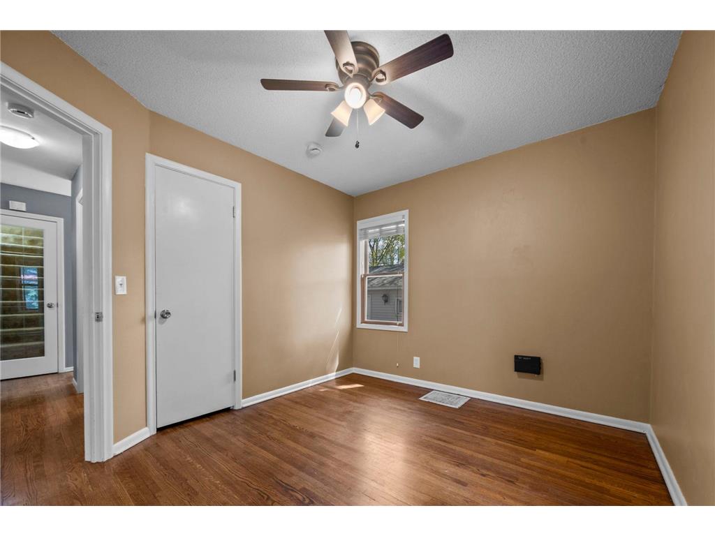 2801 W 71 1/2 Street Richfield MN 55423 7081648 image23