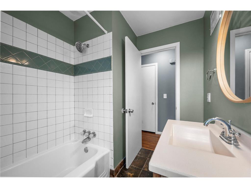 2801 W 71 1/2 Street Richfield MN 55423 7081648 image43