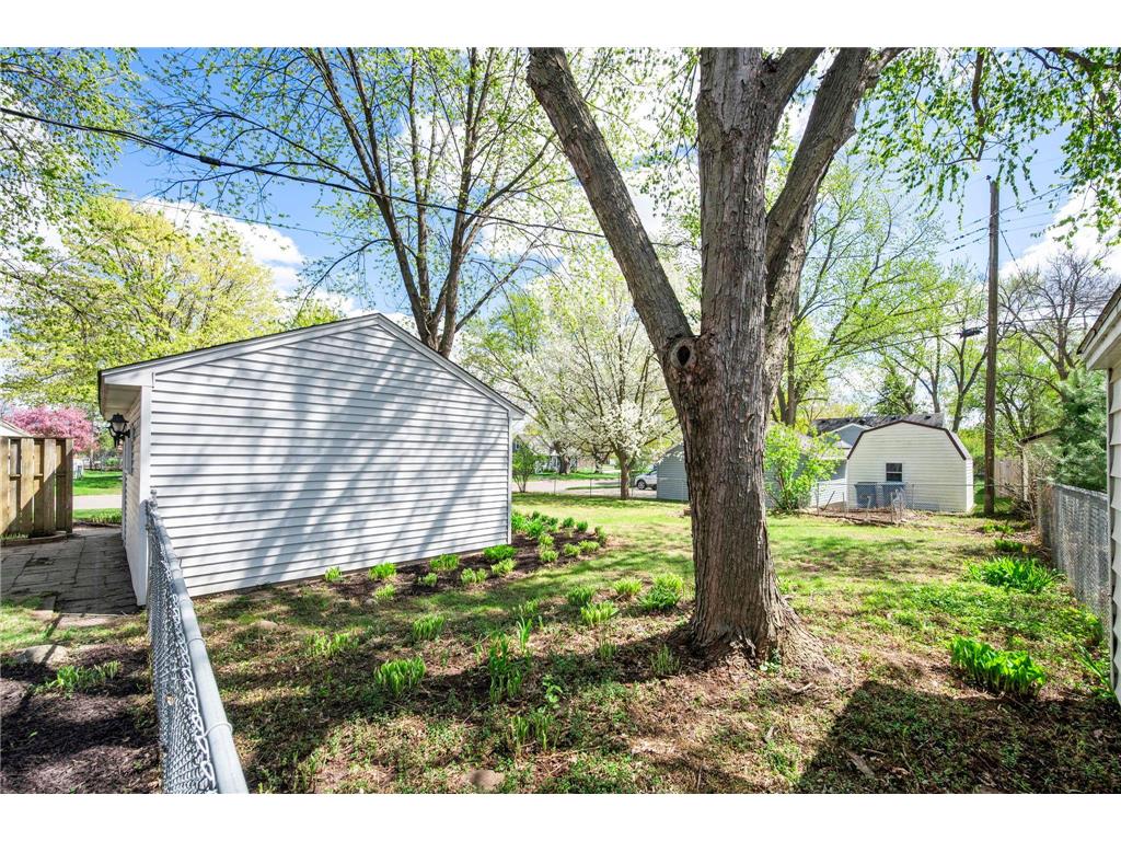 2801 W 71 1/2 Street Richfield MN 55423 7081648 image62