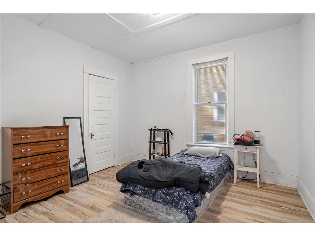 2802 Girard Avenue N Minneapolis MN 55411 6765267 image14