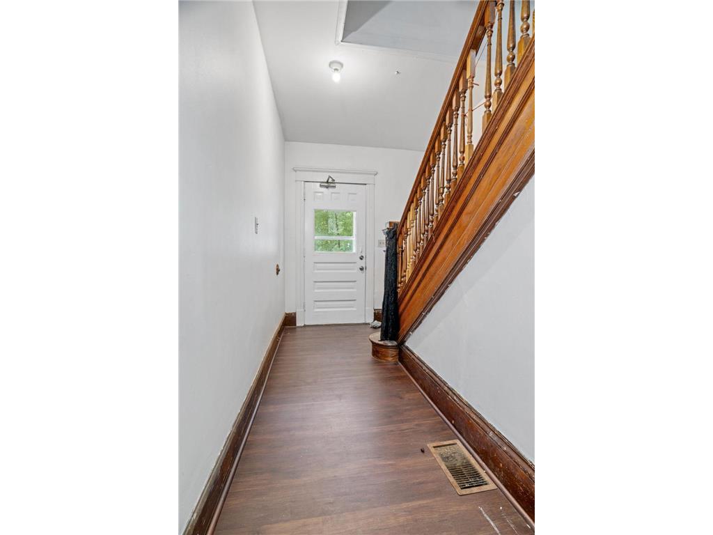 2802 Girard Avenue N Minneapolis MN 55411 6765267 image16