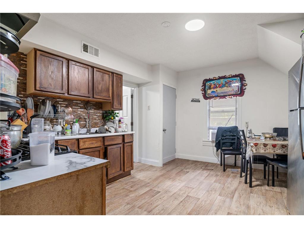 2802 Girard Avenue N Minneapolis MN 55411 6765267 image19