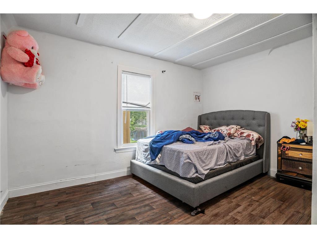 2802 Girard Avenue N Minneapolis MN 55411 6765267 image23