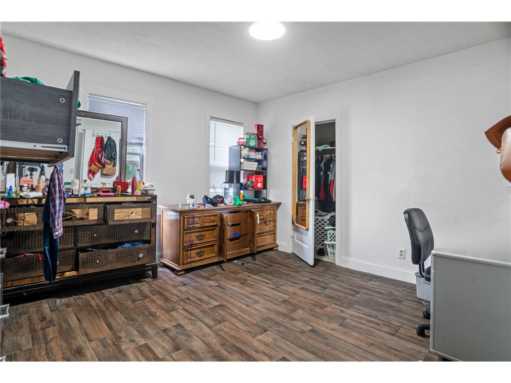 2802 Girard Avenue N Minneapolis MN 55411 6765267 image24