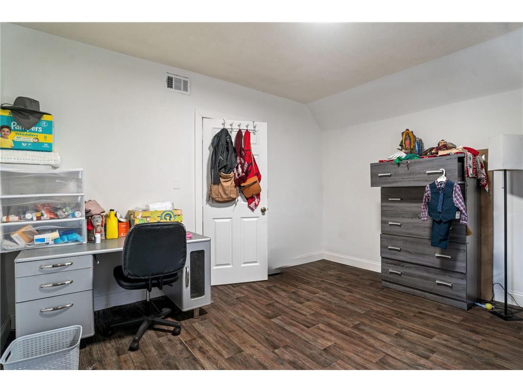 2802 Girard Avenue N Minneapolis MN 55411 6765267 image25