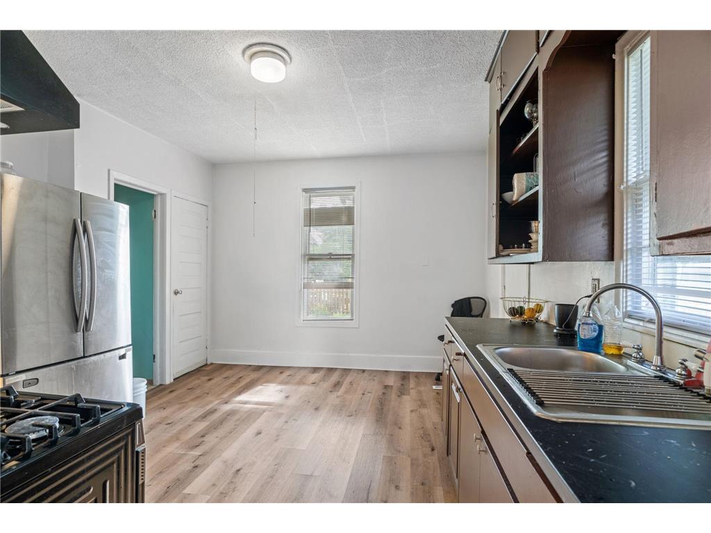 2802 Girard Avenue N Minneapolis MN 55411 6765267 image6