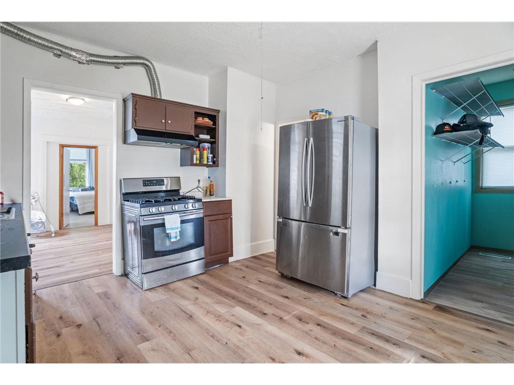 2802 Girard Avenue N Minneapolis MN 55411 6765267 image7