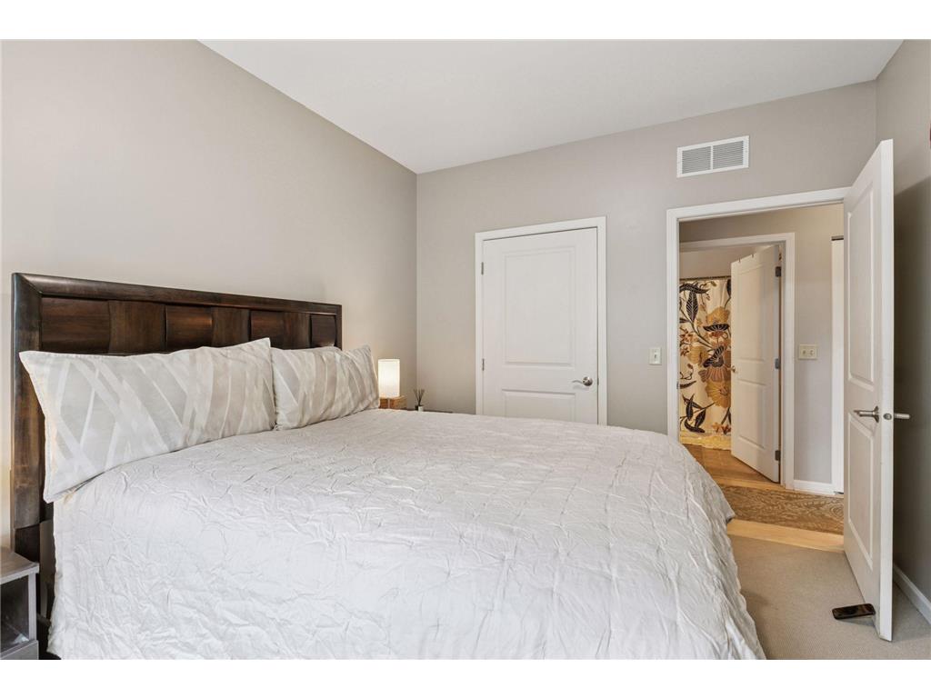 2803 E 38th Street #204 Minneapolis MN 55406 7098355 image16