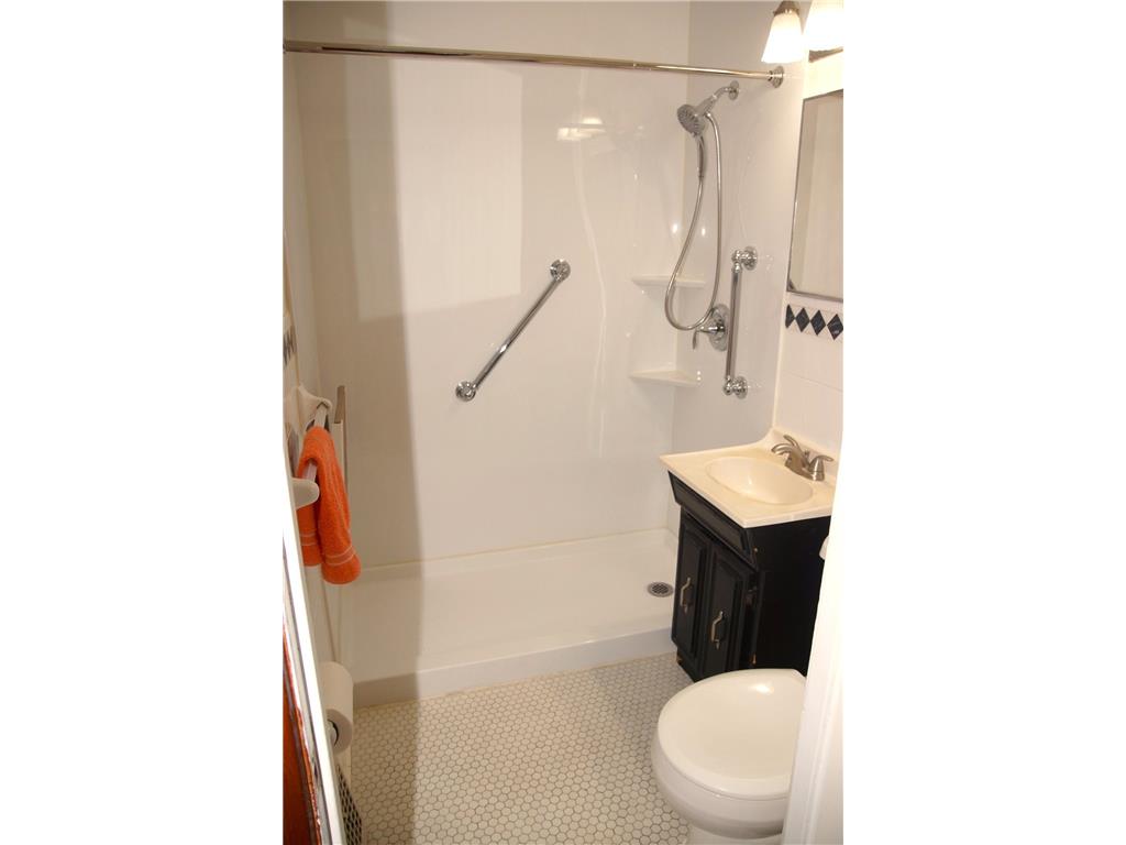 2804 37th Avenue S Minneapolis MN 55406 7081510 image18