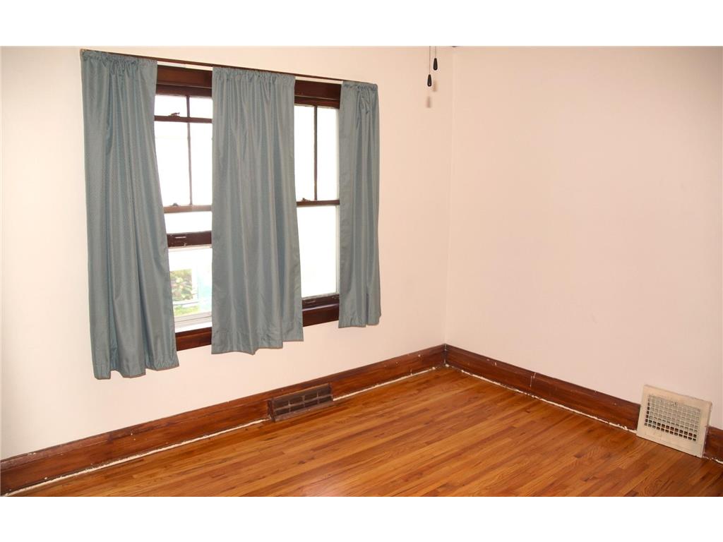 2804 37th Avenue S Minneapolis MN 55406 7081510 image21