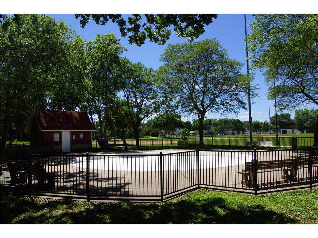 2804 37th Avenue S Minneapolis MN 55406 7081510 image42