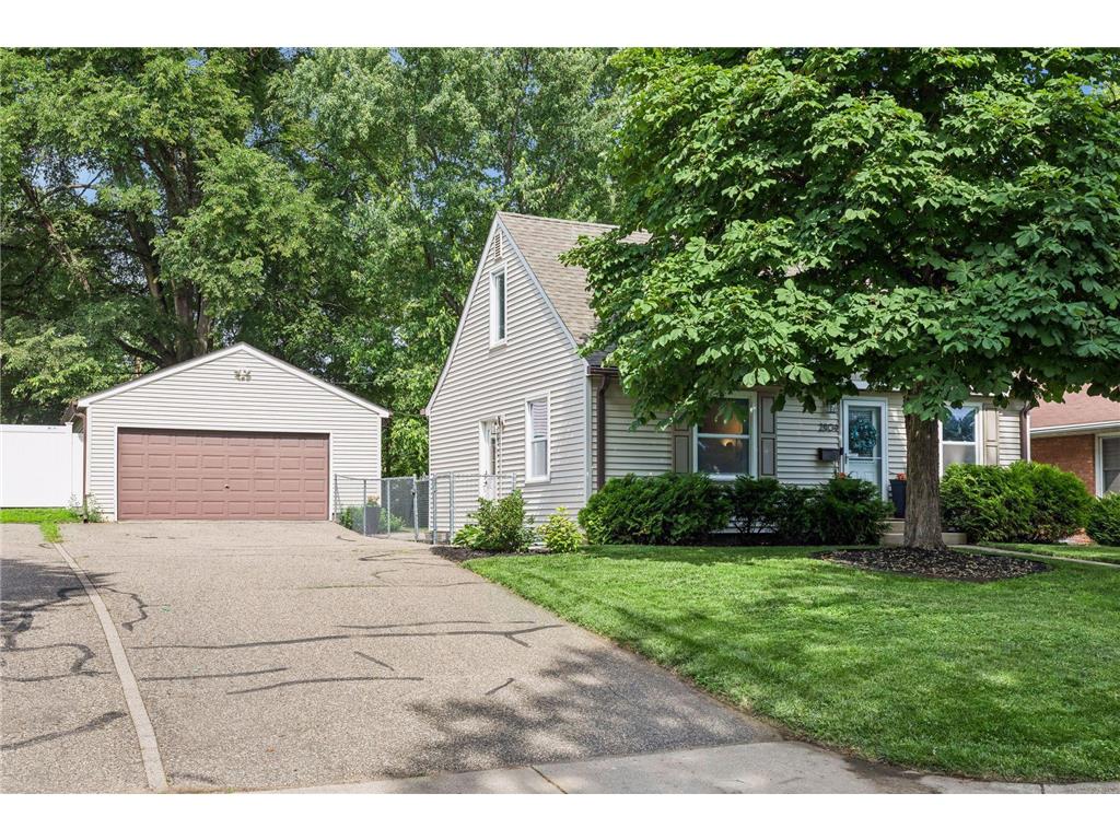 2804 Blackstone Avenue Saint Louis Park MN 55416 7080545 image2
