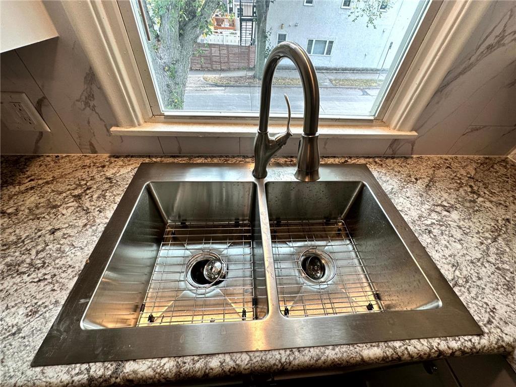 2804 E 44th Street S Minneapolis MN 55406 7057315 image11