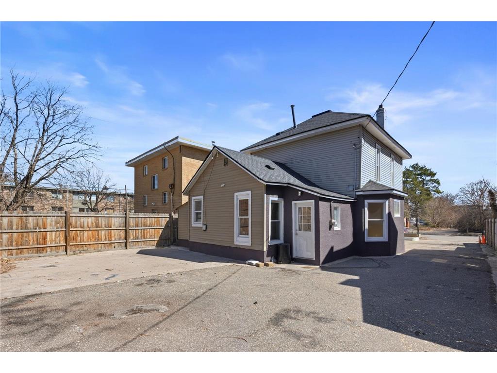 2804 Pillsbury Avenue S Minneapolis MN 55408 7050235 image17