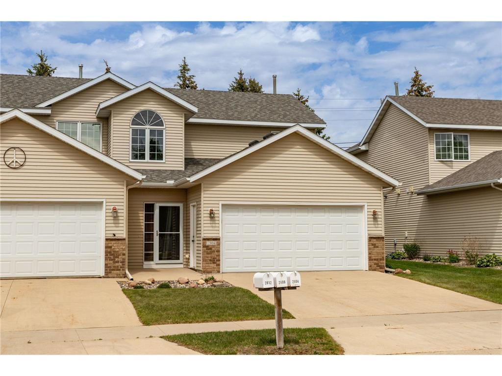 2804 Viola Heights Drive NE Rochester MN 55906 6724754 image1