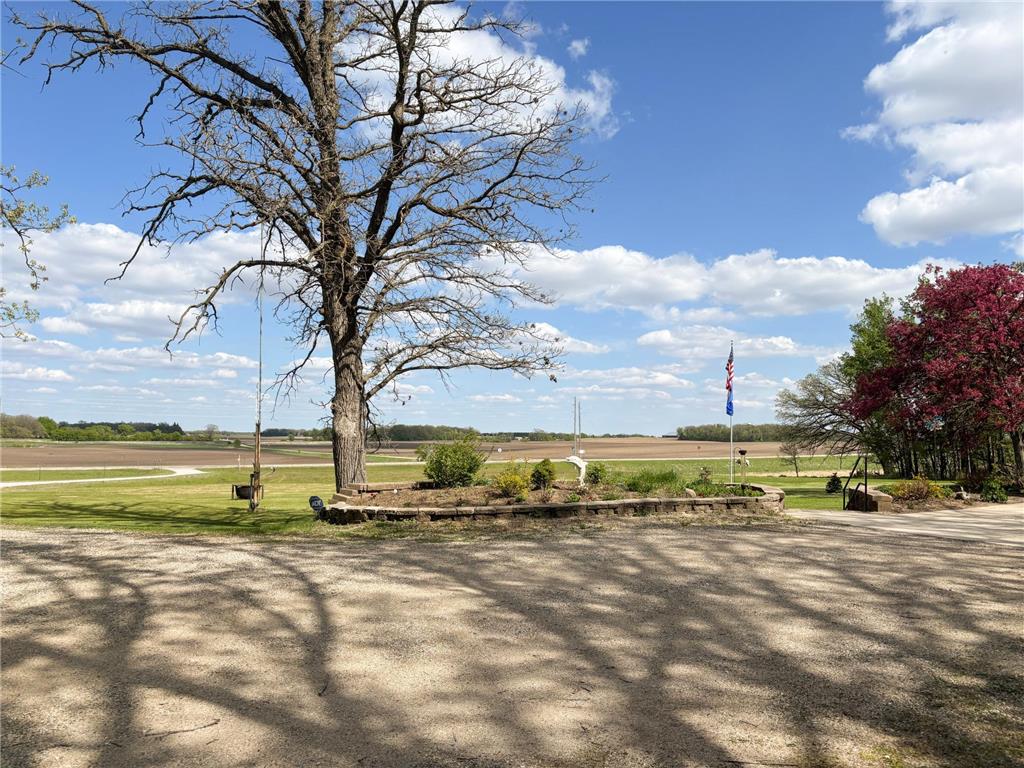 28047 County Highway 61 Henning MN 56551 7078369 image37