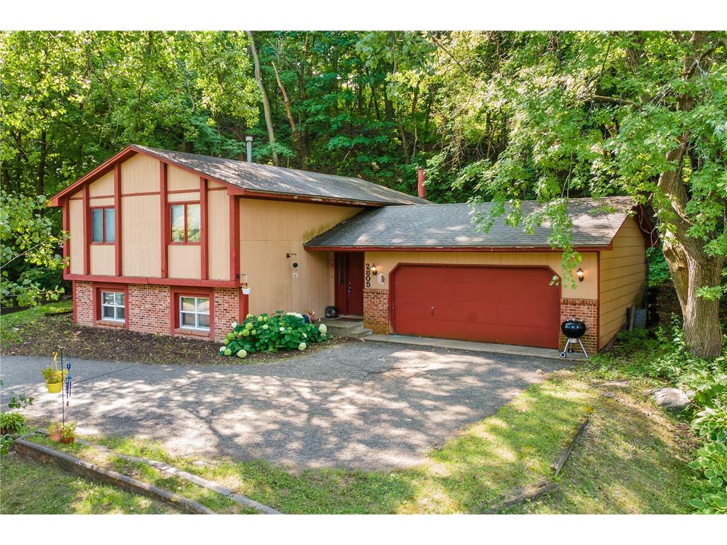 2805 Brookview Drive Burnsville MN 55337 7109562 image1