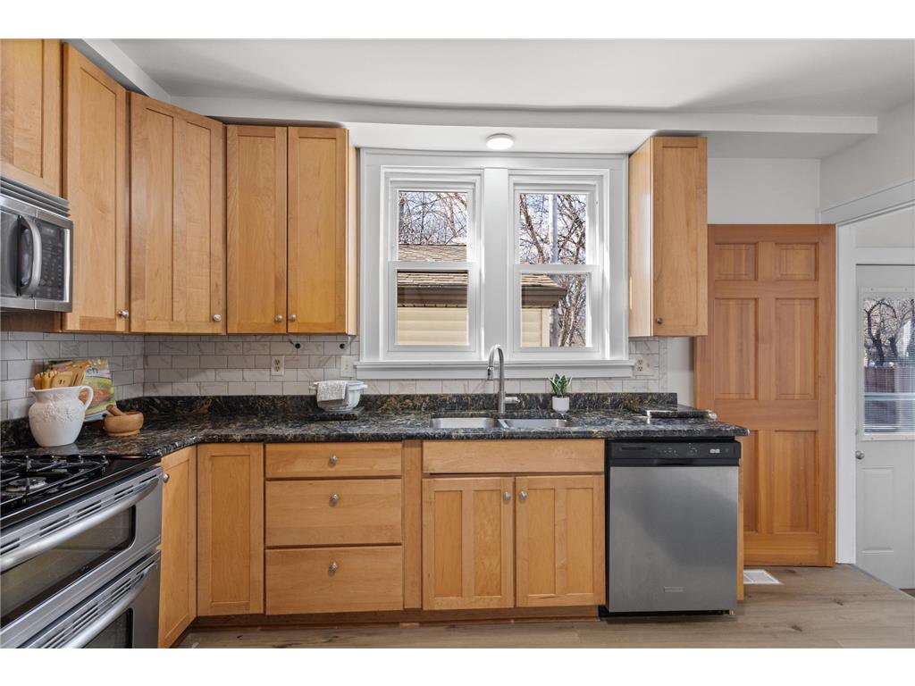 2805 W 76th Street Richfield MN 55423 7036352 image16