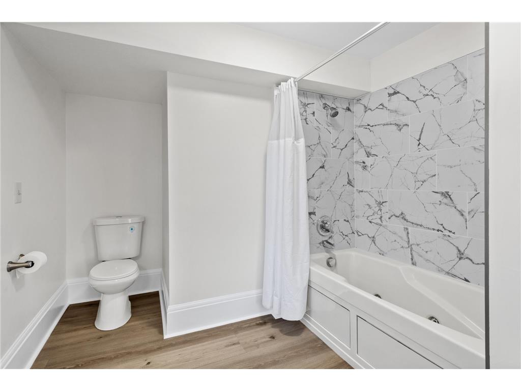 2805 W 76th Street Richfield MN 55423 7036352 image24