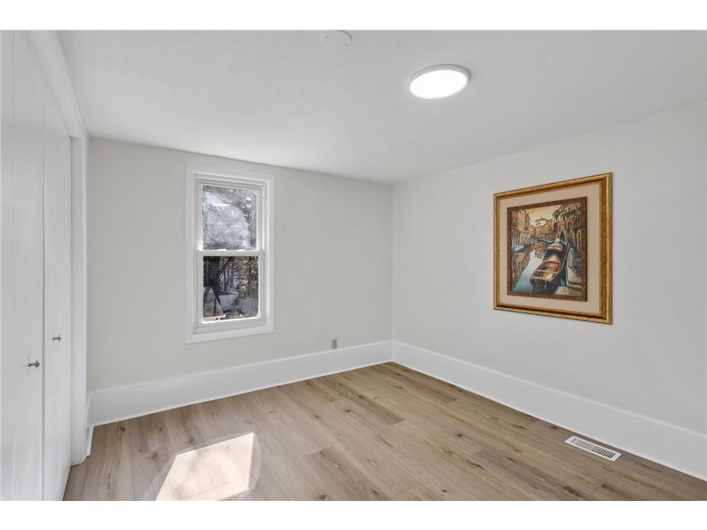 2805 W 76th Street Richfield MN 55423 7036352 image27